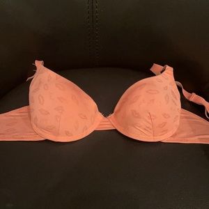 Juicy Couture Push up bra 34B pink